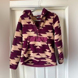 Like new North Face southwest half zip hooded pullover fleece jacket